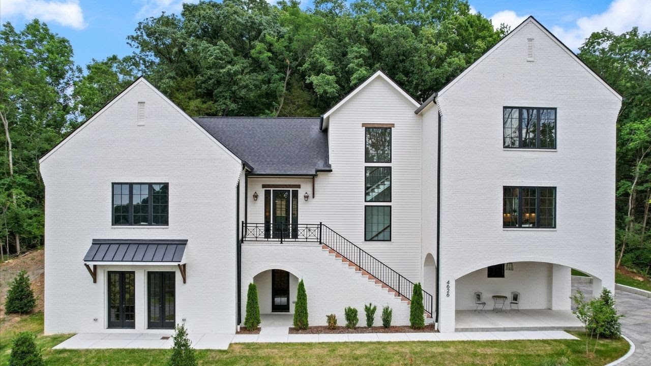 Inside a $2M Nashville New Construction Luxury Home