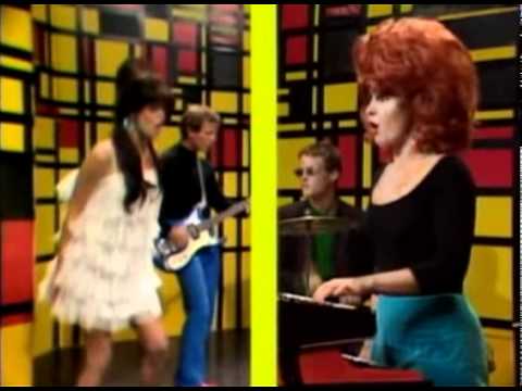 The B 52's - Private Idaho (HQ)