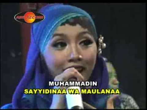 Padang Bulan - Sarah Brillian | Dangdut (Official Music Video)