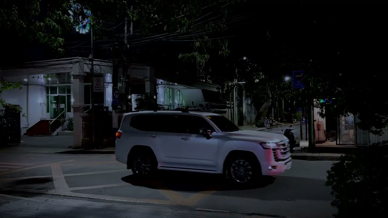 A Suburban Night Scene 🌙 Chill Beats for Study, Relax, Sleep