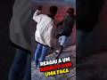 Ele reagiu ao assalto da pior (ou melhor) forma possível.