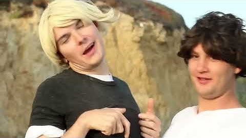 One Direction - "What Makes You Beautiful" PARODY