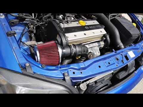 Opel Astra Bertone 2 0 Turbo Youtube