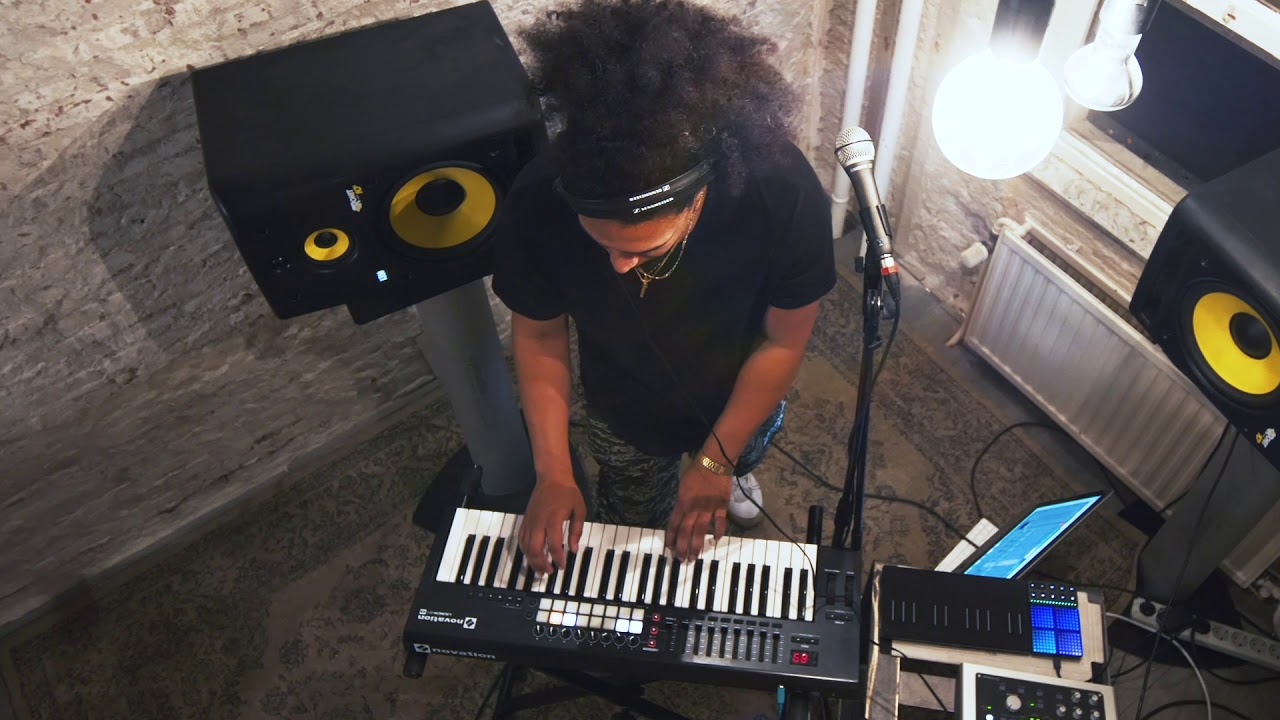 Mitchell Yard - Mary Jane (Performance Video)