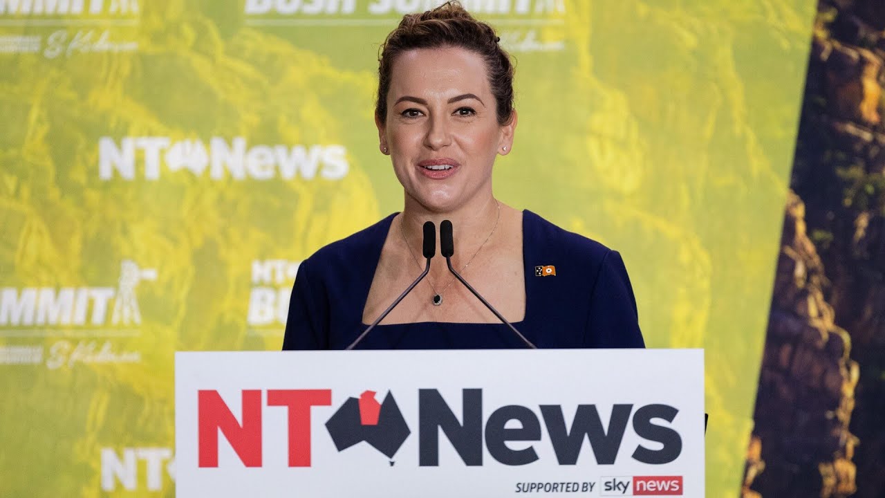 NT Chief Minister calls on federal government to reclaim Port of Darwin