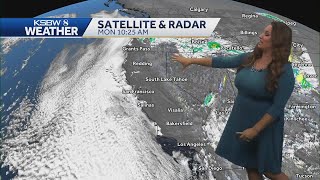 Coastal fog and slight thunderstorm chance in Monterey Bay area