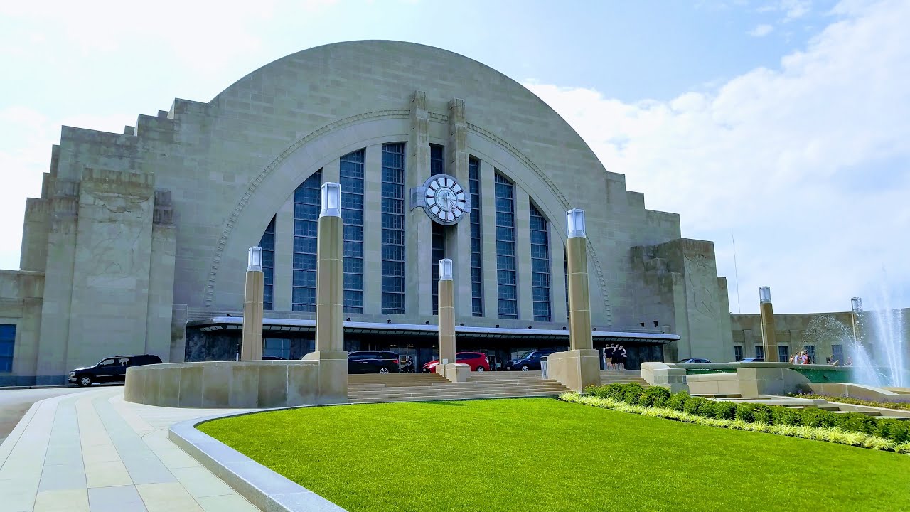 Cincinnati Museum center at the Union terminal station. Very impressive Art Deco architecture!!!!