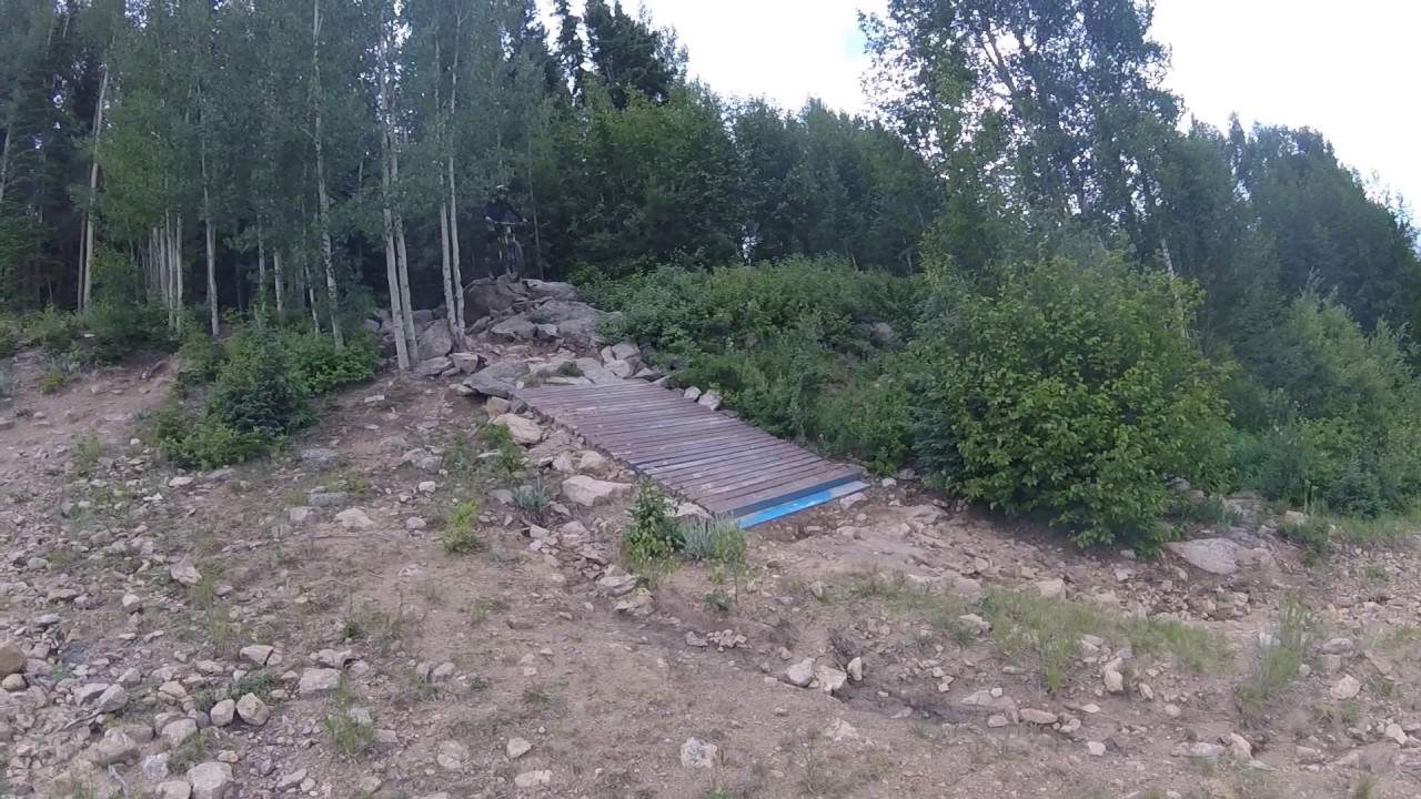 Jeff   Avery Rock Drop