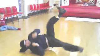 windmill 37yr old dad breakdance