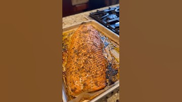 The Easiest Baked Garlic & Herb Salmon Recipe Ever! 🏆 #foodie #food #shorts