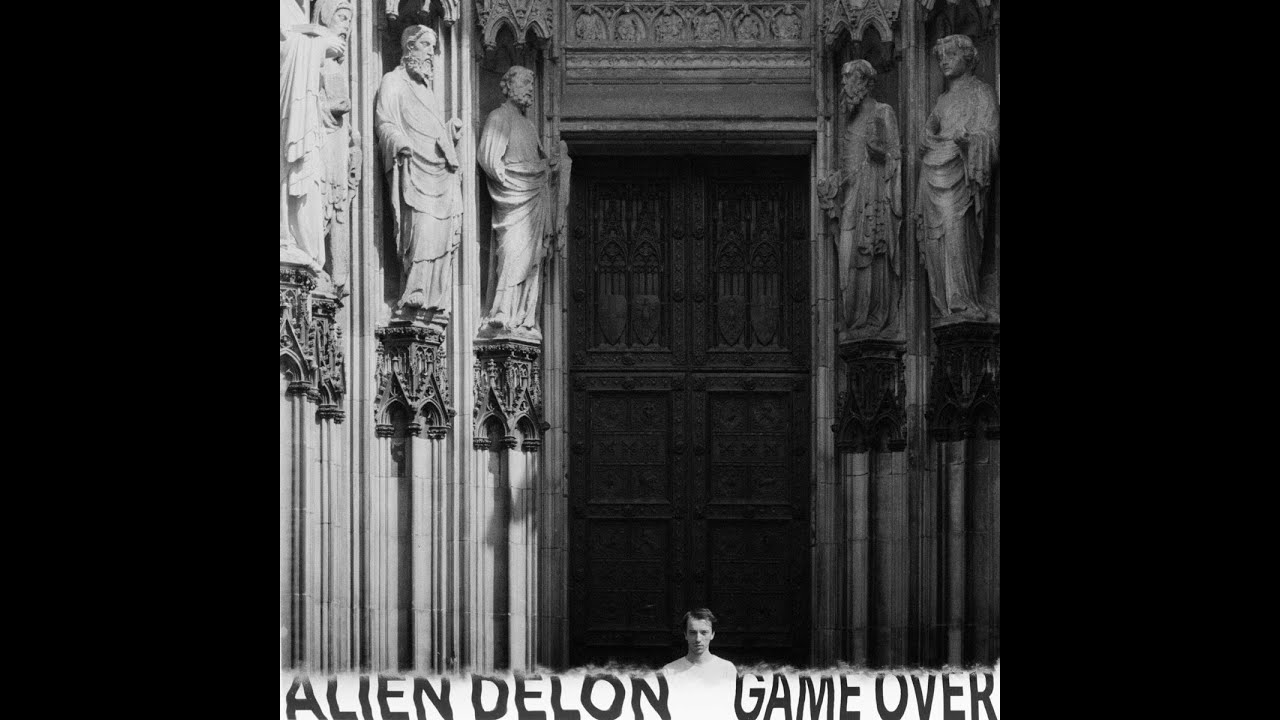 Guarda Alien Delon -- Dr. Ex su YouTube Guarda Alien Delon -- Dr. Ex su YouTube