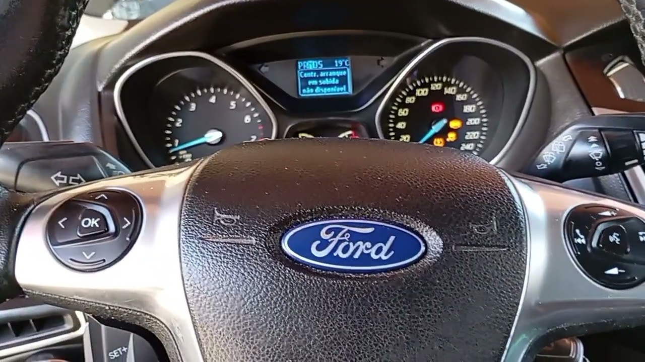 FORD FOCUS 2014-POWERSHIFT - FALHA NO ABS E FALHA DE COMUNICAÇÃO NA REDE CAN