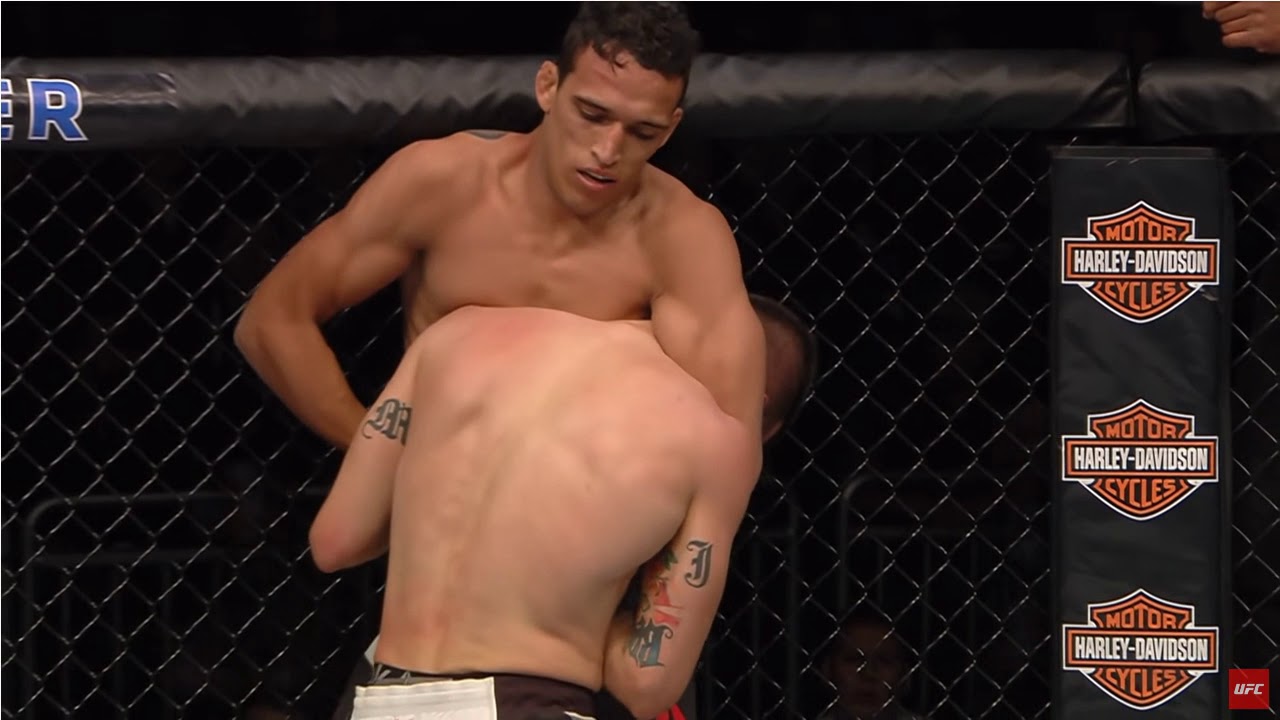 Charles Oliveira Standing Guillotine Finish