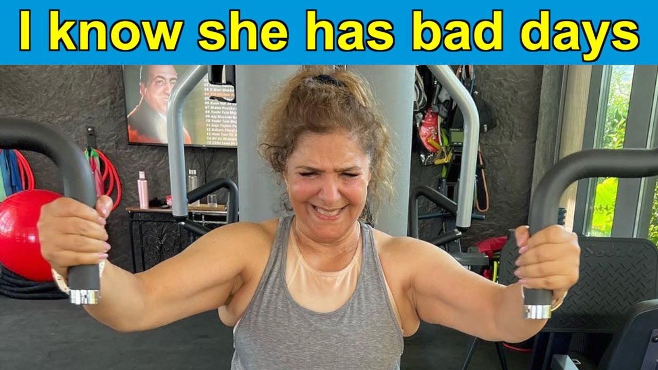 Hrithik shares mother Pinkie Roshan's intense workout video