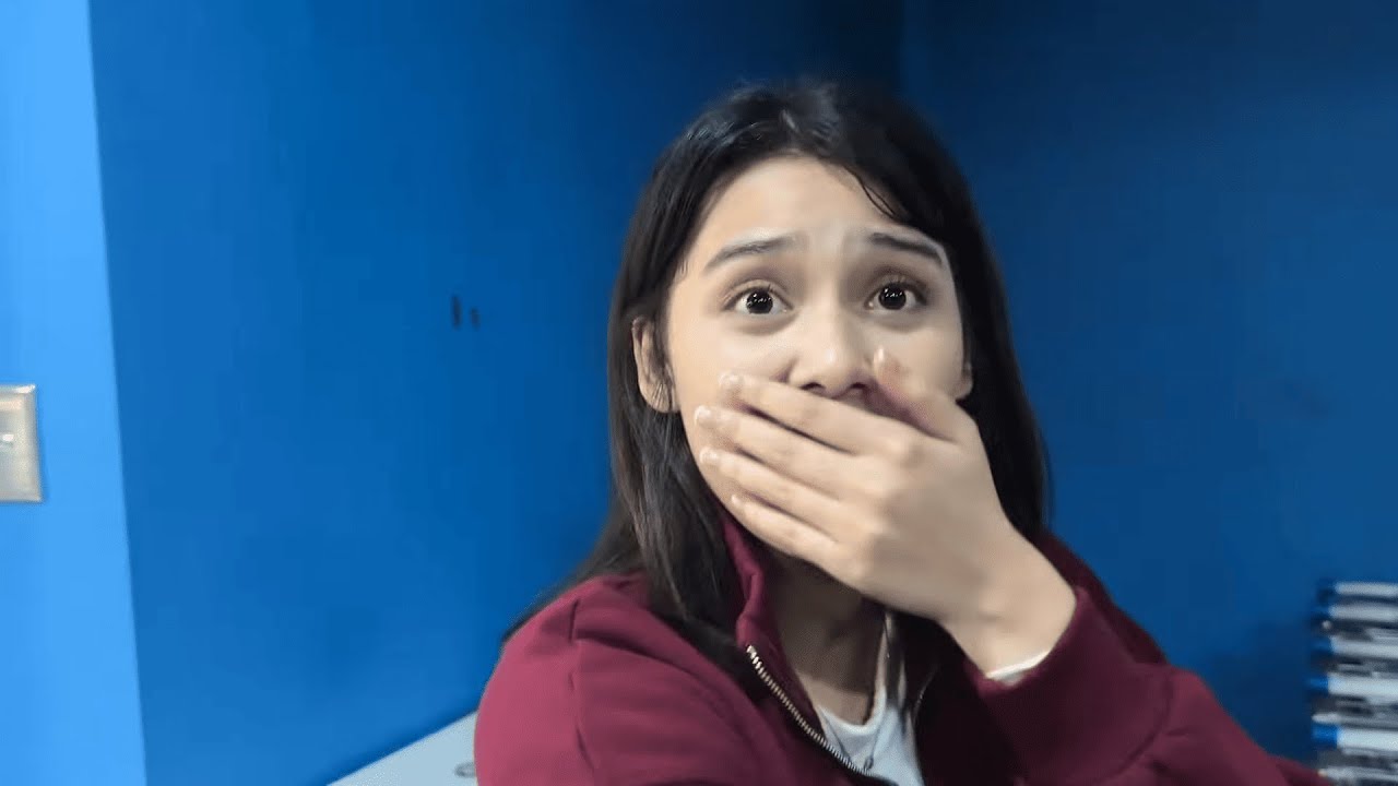 CLIP MOMENT ACA KAGET DAPET HADIAH PORSCHE PINK DARI ABUN