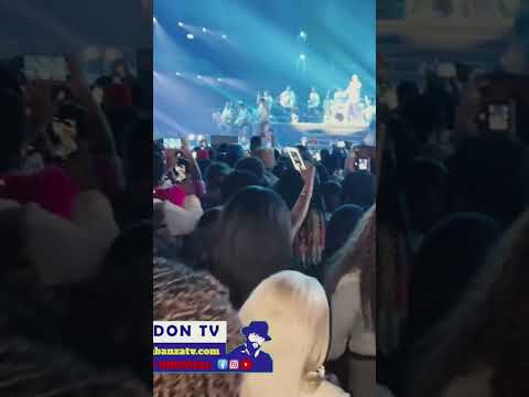 Fally Ipupa Chante Luambo Makiadi A Concert De Ing Arena 