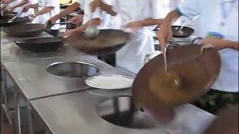 Chinese Wok Training for Beginners