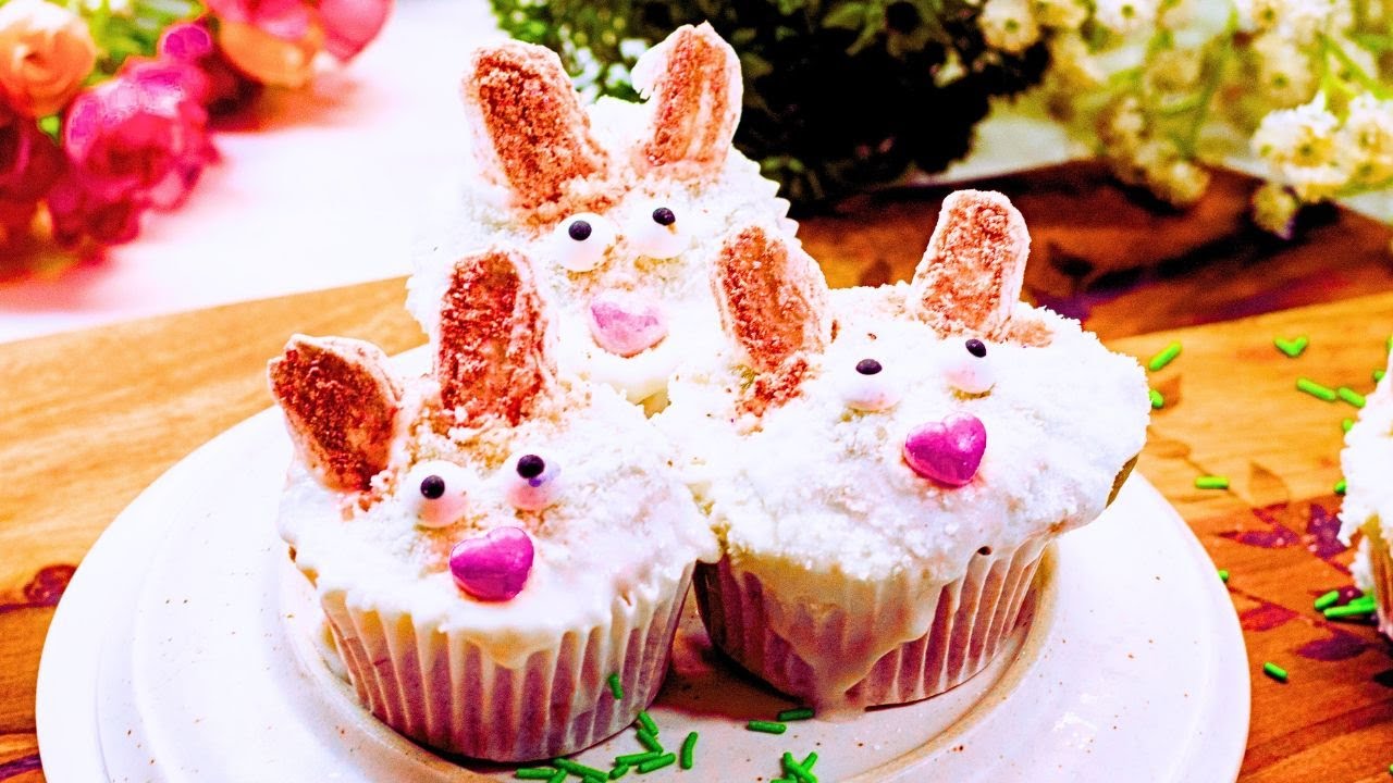 Best Bunny Cupcakes to Make This Easter | Easy Easter Bunny Cupcakes.