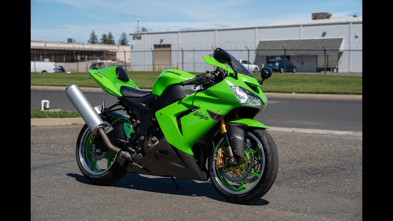 2005 Kawasaki Ninja ZX-10R - THE MEAN GREEN MACHINE! 💚✓🍀 - YouTube