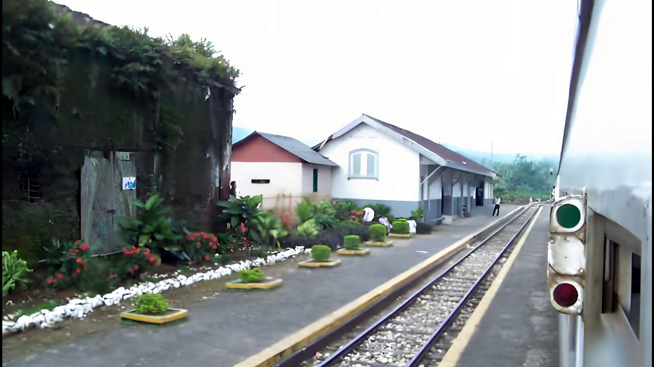 Kereta Api CIANJURAN (Tagog Apu - Cipatat) || Kenangan dalam sebuah LAGU