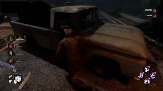 Why it is important to hug walls on Dead by Daylight