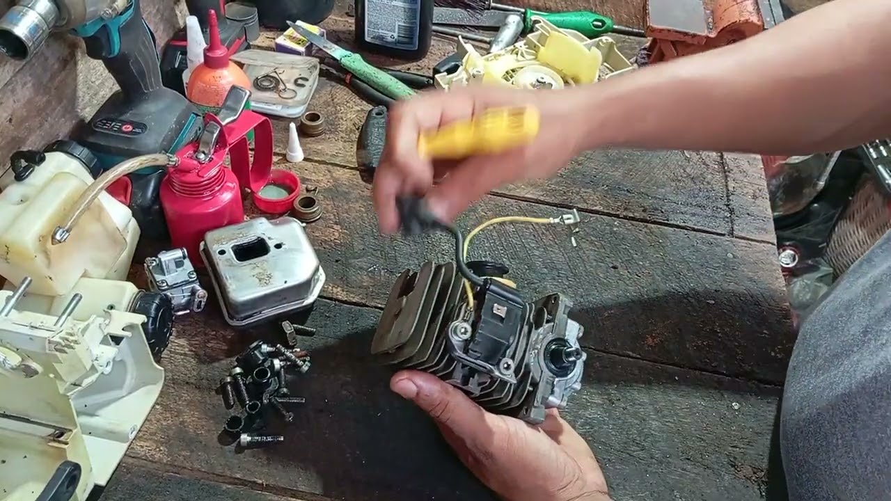 Primeira parte da montagem de uma MS 170 Stihl