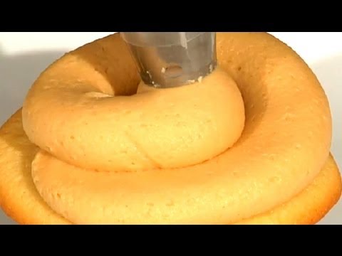 How to Make Homemade Peanut Butter Frosting for Cupcakes : Delicious Cupcakes