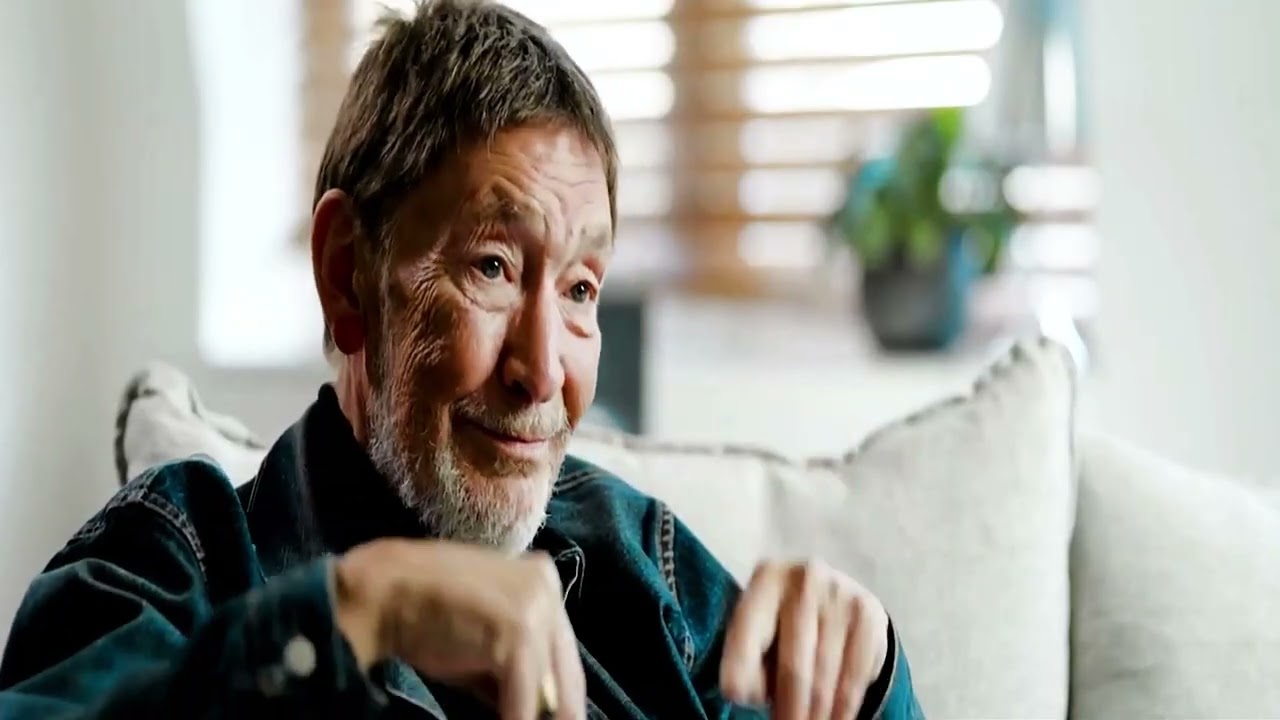CHRIS REA - Driving Home For "Christmas" (Music Video & Story Behind) (True 1080p 5.1 HD)