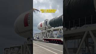 Chinese workhorse Long March 12 Y10 rolled out to launch pad at Hainan