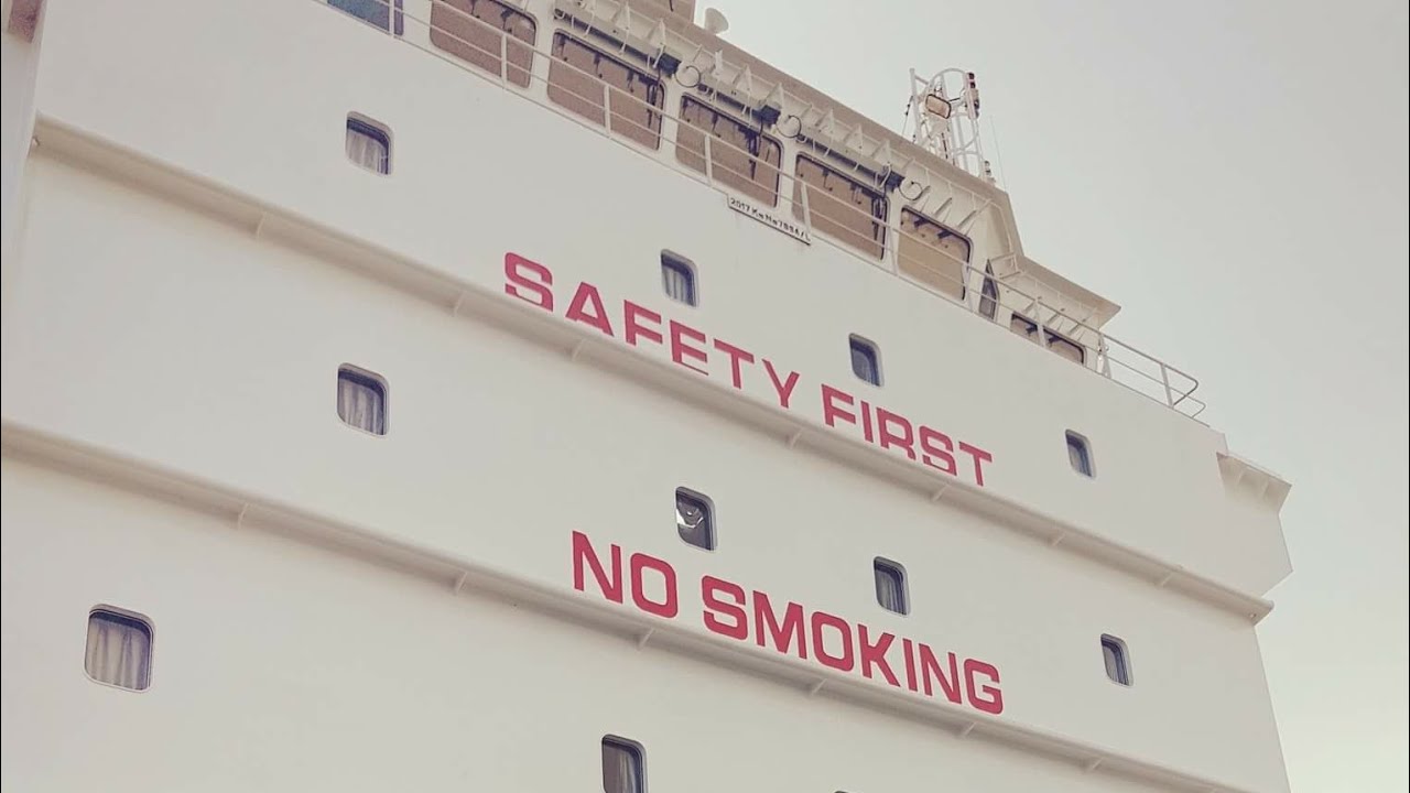 5 Kapal PT.SPIL||yg ukuran nya ga kalah besar dari Kapal2 Perusahaan Pelayaran yg ada di Indonesia