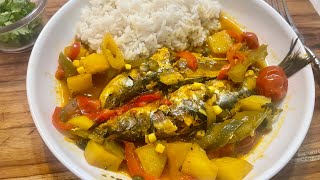 Sardinas Guisadas [Sardines in a Savory Sauce]