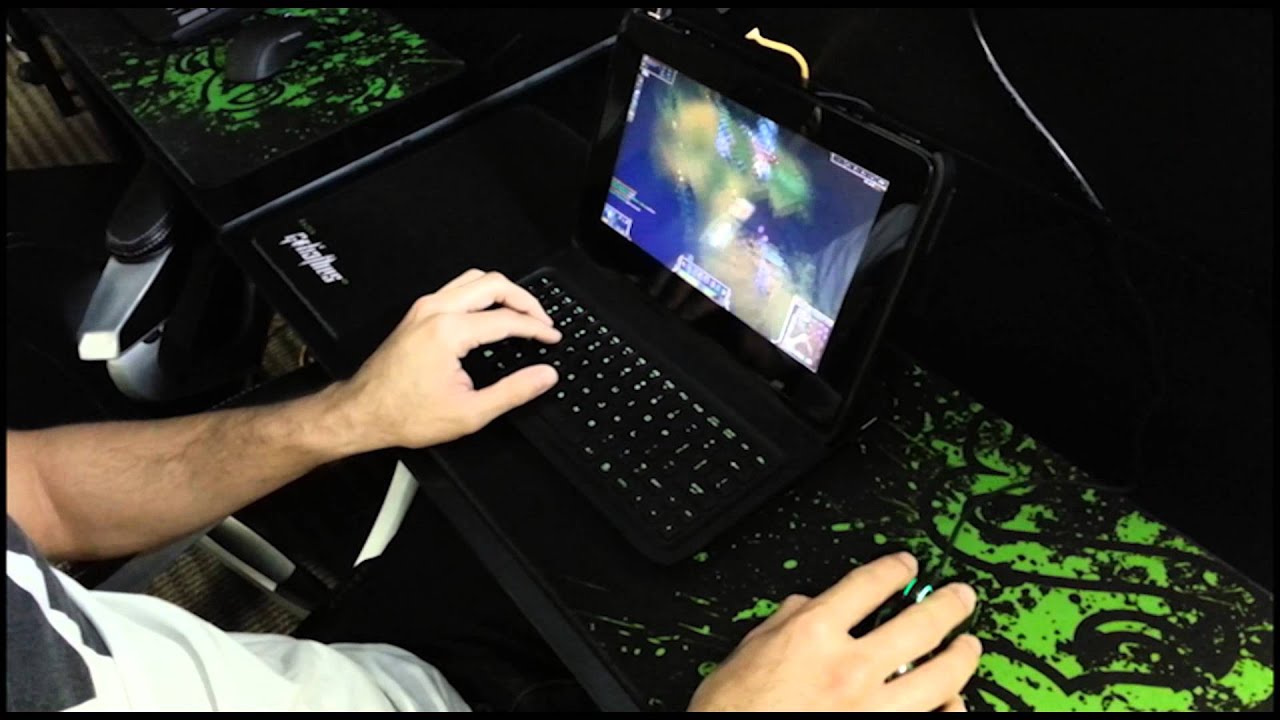 League of Legends on the Razer Edge