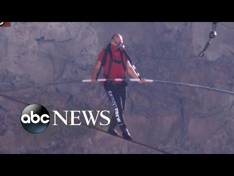 Aerialist Nik Wallenda walks tightrope across one of world's most ...