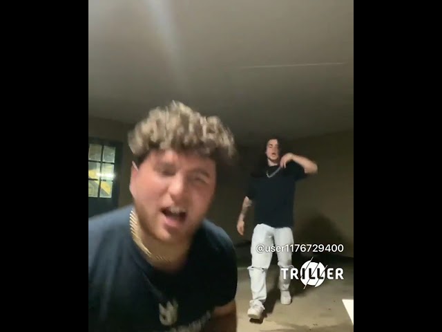 Watch Roakii - Ariana ft. FIXCOOP (Snippet) on YouTube Watch Roakii - Ariana ft. FIXCOOP (Snippet) on YouTube