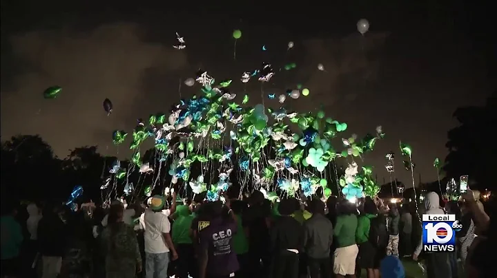 Vigil aims to comfort slain teen's mother in Miami...