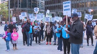 Illinois letter carriers demand safety improvements amidst rise in attacks