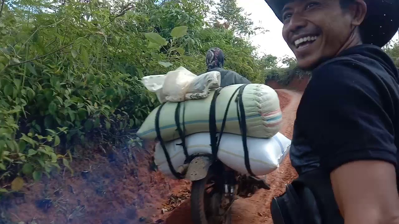 Ngojek bersama rombongan ojek petani kopi Lampung barat mantap