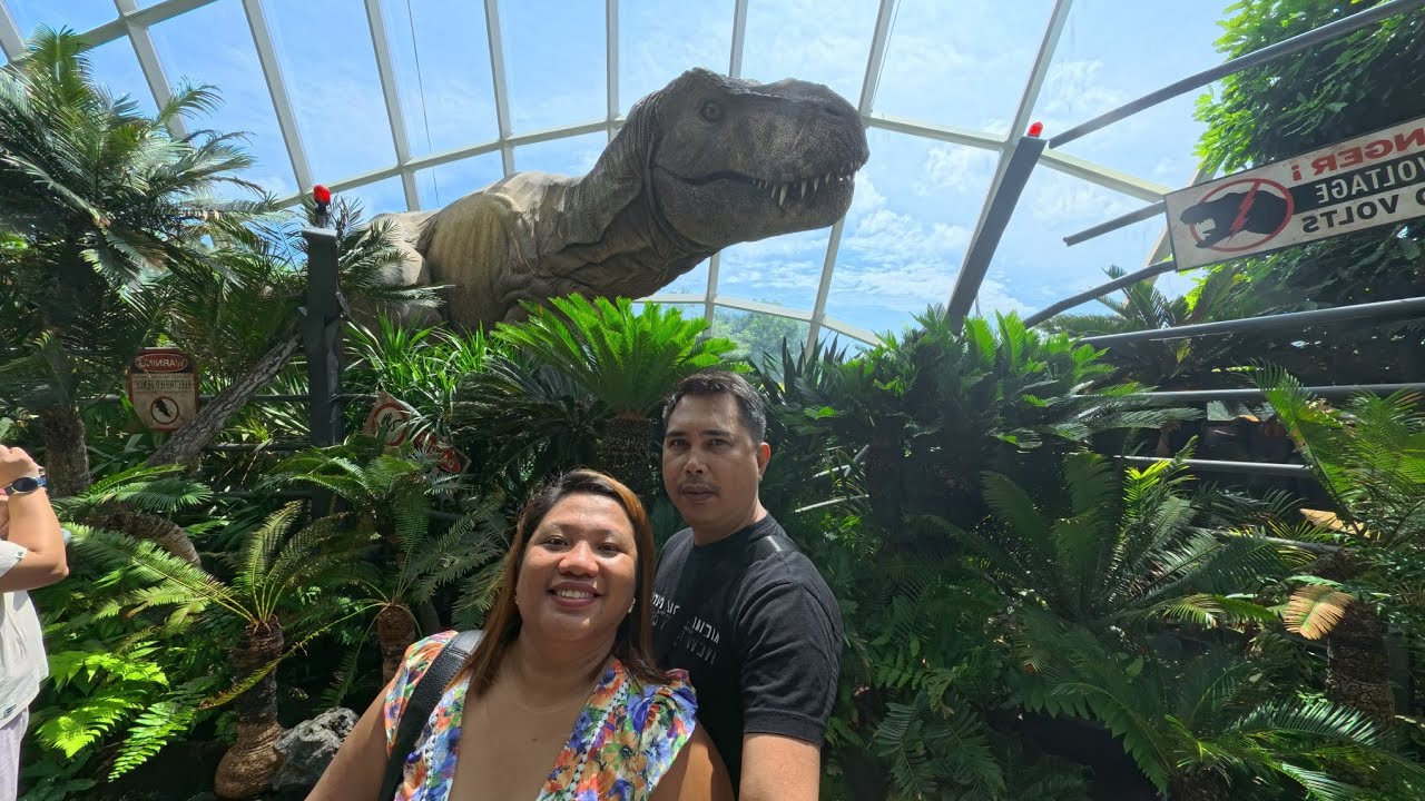 Gardens by the Bay feat. Jurrasic World, Flower Dome and Floral Fantasy! 💜