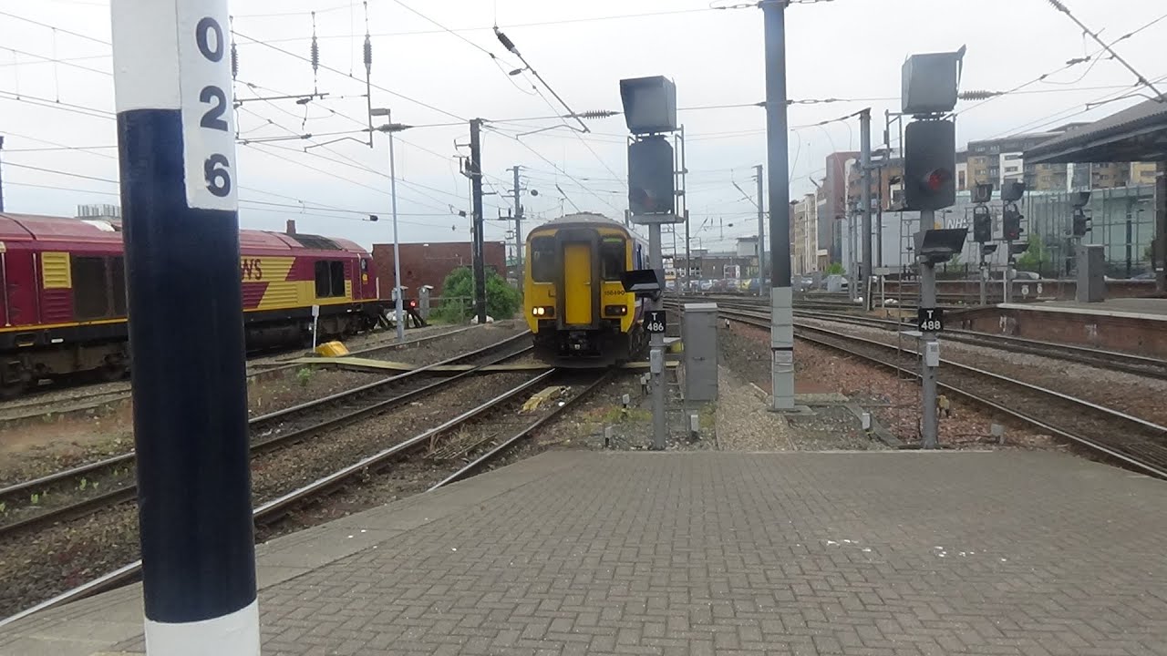 Trains at Newcastle - ECML 11/06/2016