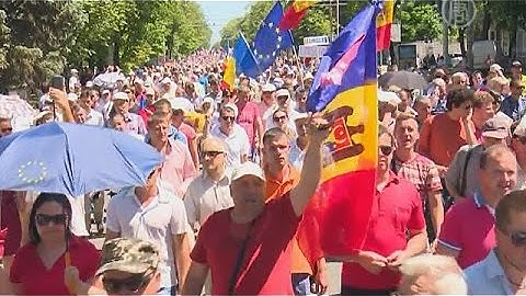 Тысячи молдаван вышли с протестом против правительства (новости)