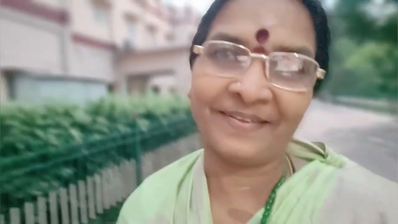 కాశీలో నేను ఎక్కడ ఉన్నాను ఆడవాళ్లు ఒక్కరే కాశీ వెళ్ళవచ్చా