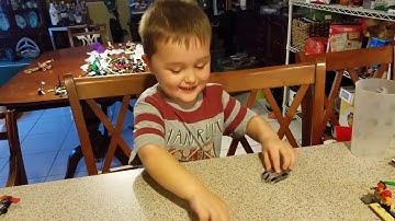 Quinn opens Hex Bug Battle Bots Pushstrike