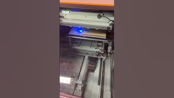 Our time capsule keepsake boxes are perfect for an 18th! #timecapsule #keepsakeboxes #personalised