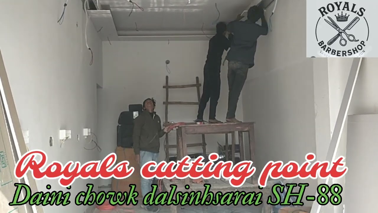 Gents beauty parlour salon design Royals cutting point