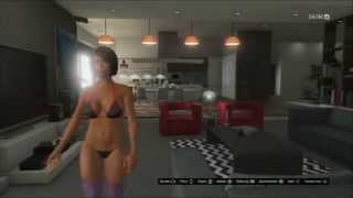 GTA online - close view girlfriend and get into the hall