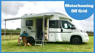 Motorhoming off grid : Our first experience