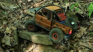 Axial Sr5/Take's on the Timber Gulch 