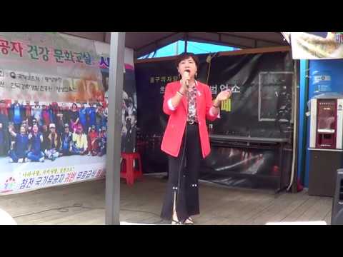 가수 진희 사랑님 (원곡김용임) 귀빈 무료 급식소 공연