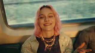 White Claw | Grab Life By The Claw | Long Form 60s