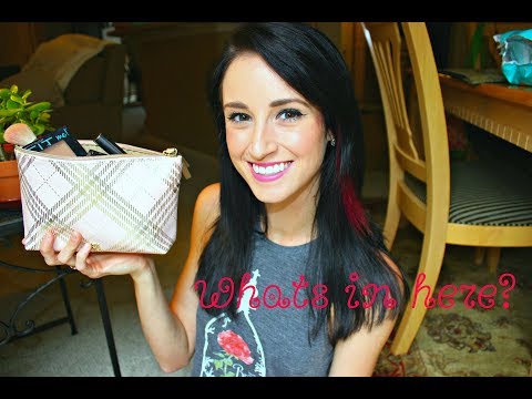 Whats in my makeup bag + BLOOP BLOOP♡ TheBeautyCorner